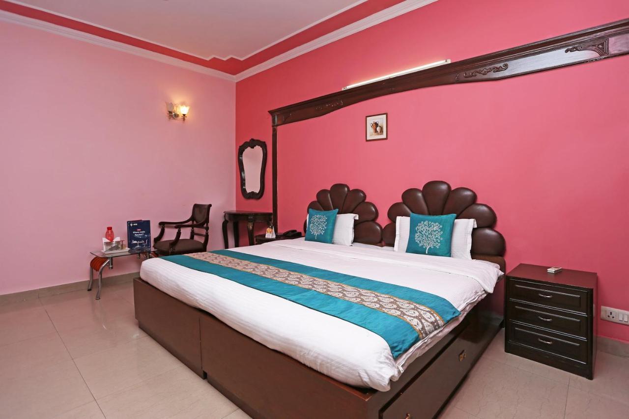 OYO 1242 near MG Road Hotel Gurgaon Exterior foto