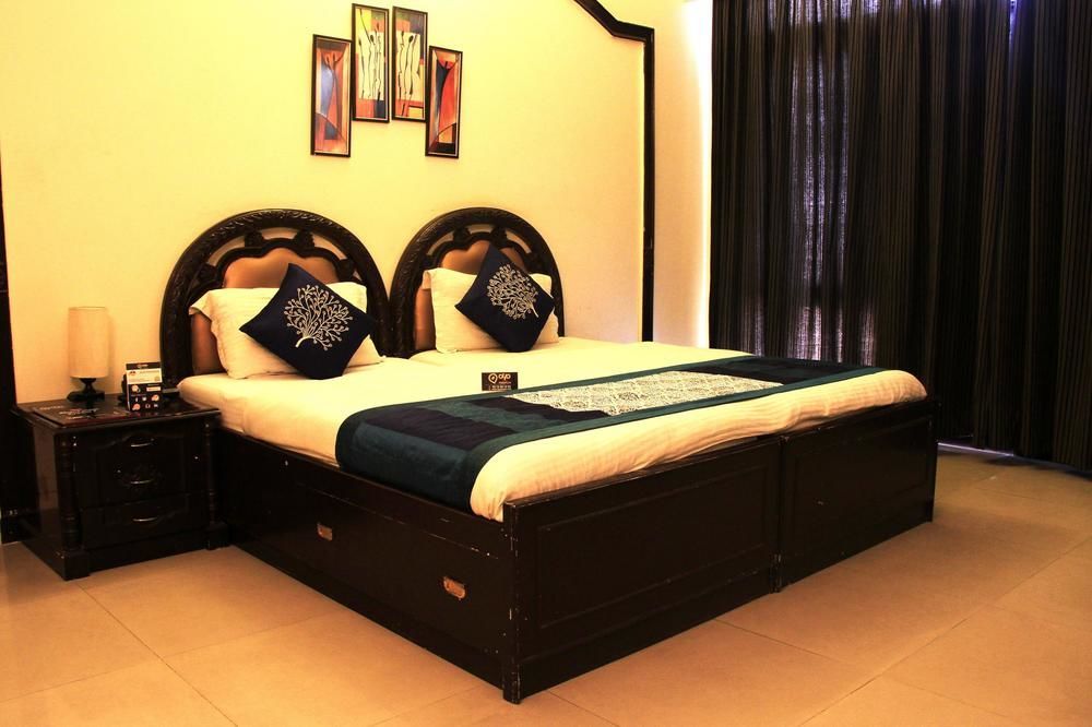OYO 1242 near MG Road Hotel Gurgaon Exterior foto